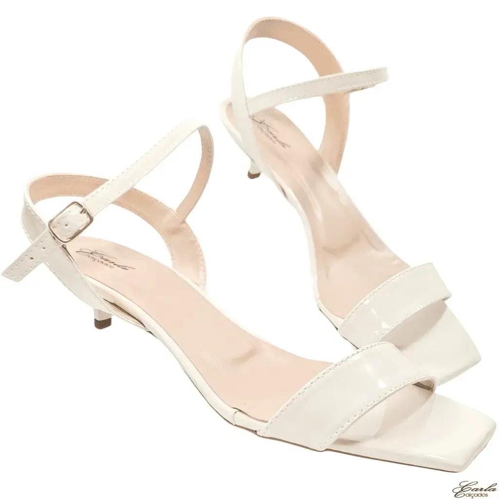 Sandália Off White Clássica Salto Fino Tamanho Especial