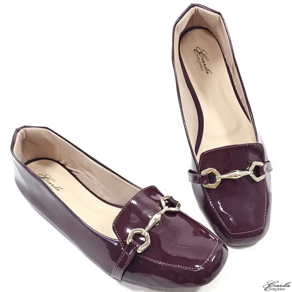 Sapatilha Mocassim Verniz Marsala Fivela Tamanho Especial