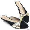 Mule Nobuck Preto - Dourado Bico Quadrado Tamanho Especial