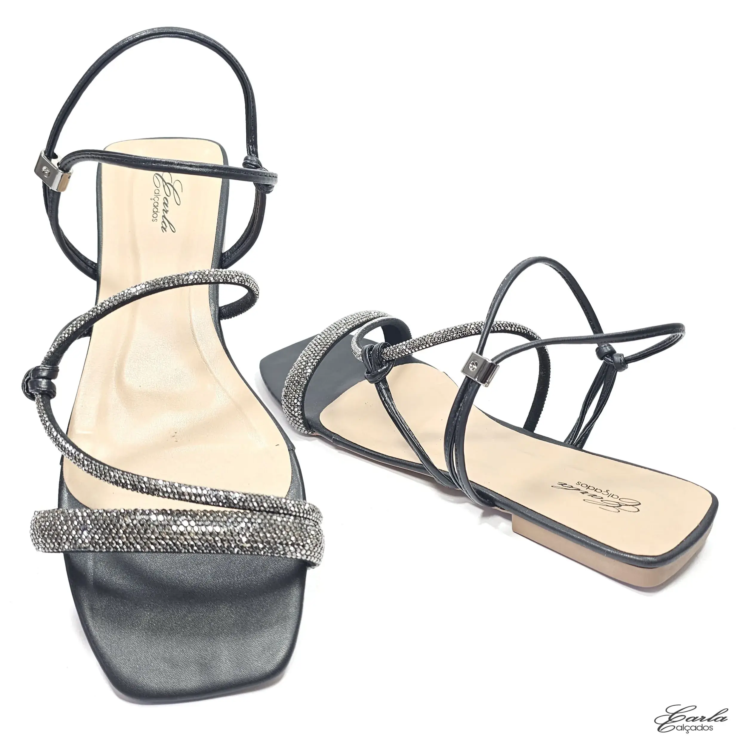 Rasteirinha Preta Calce Fácil Strass Tamanho Especial Rasteirinha Preta Calce Fácil Strass Tamanho Especial