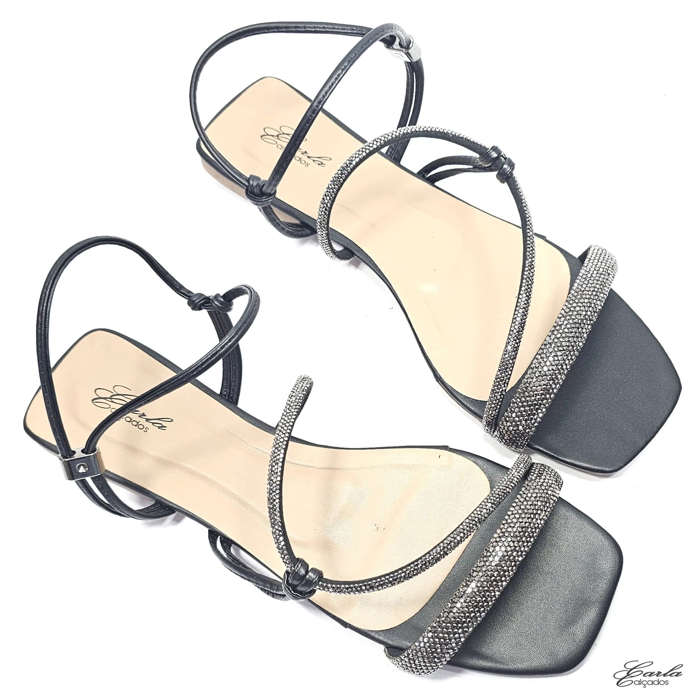 Rasteirinha Preta Calce Fácil Strass Tamanho Especial Rasteirinha Preta Calce Fácil Strass Tamanho Especial