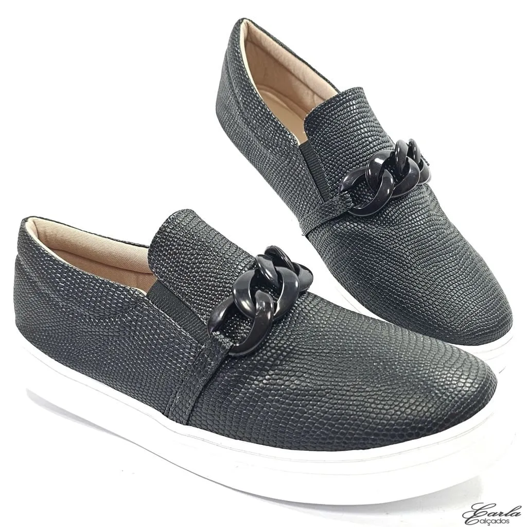 Slip On Preto Argolas Tamanho Especial