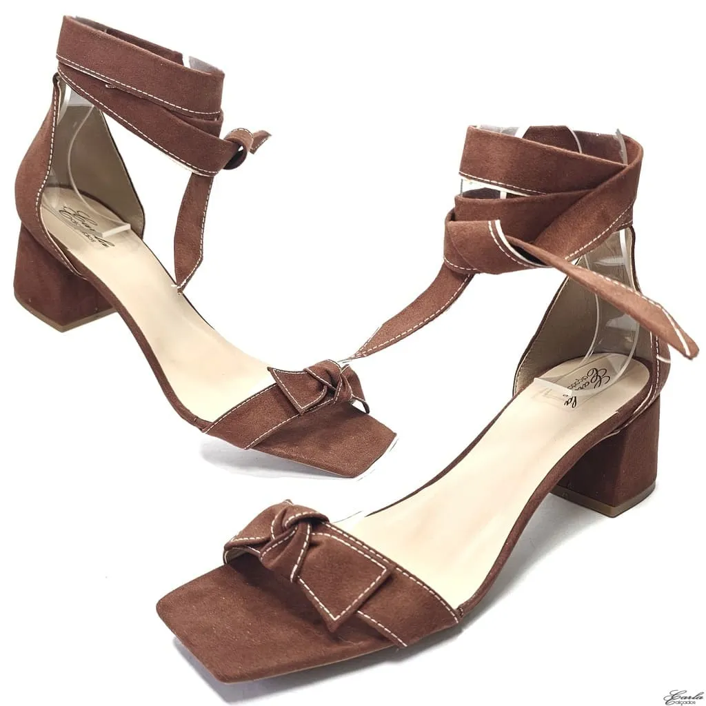 Sandália de Amarrar Salto 5cm Nobuck Marrom Tamanho Especial Sandália de Amarrar Salto 5cm Nobuck Marrom Tamanho Especial