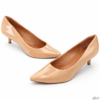 Scarpin Tamanho Especial Salto 5cm Nude Verniz