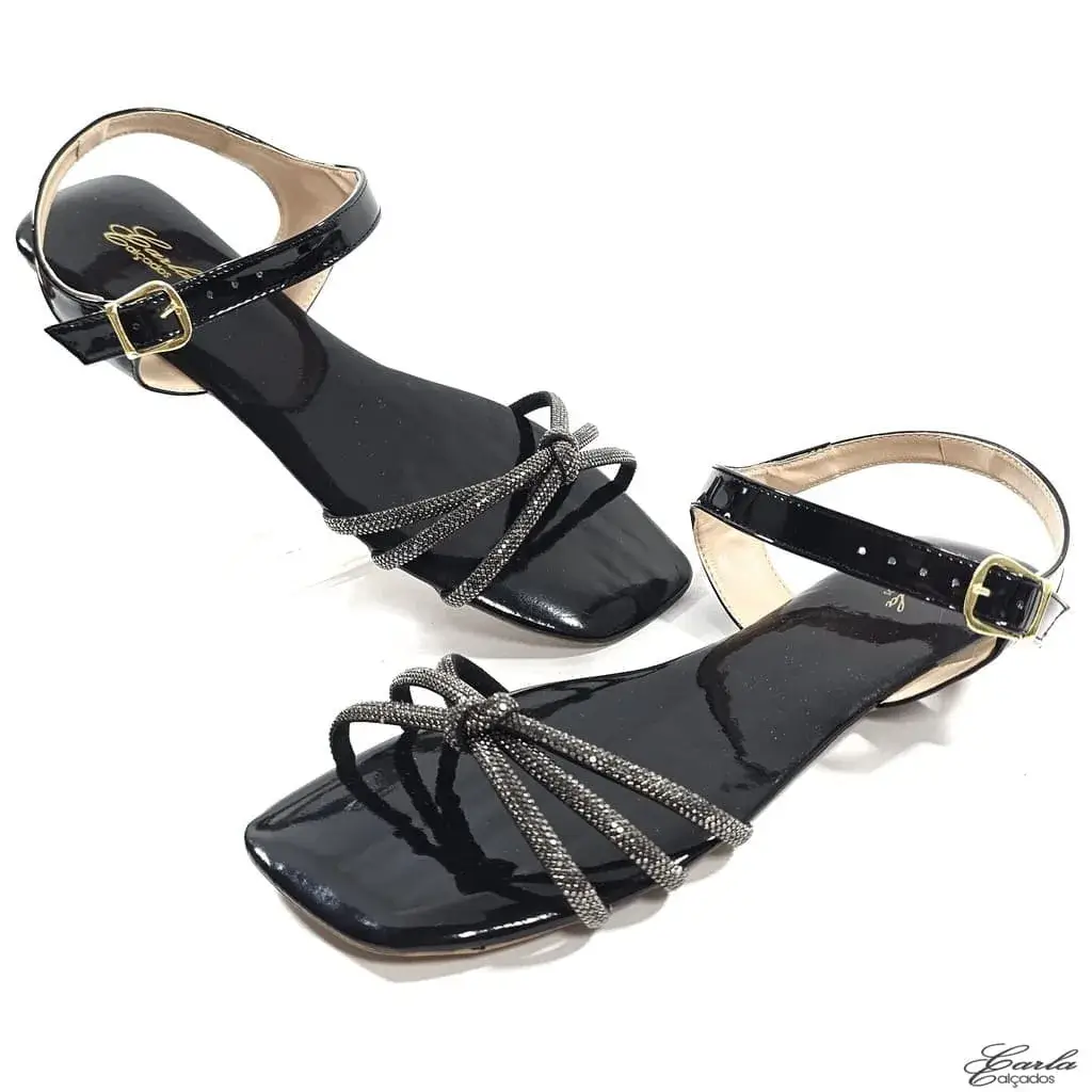 Rasteirinha Sandália Preta Verniz Strass Tamanho Especial Rasteirinha Sandália Preta Verniz Strass Tamanho Especial