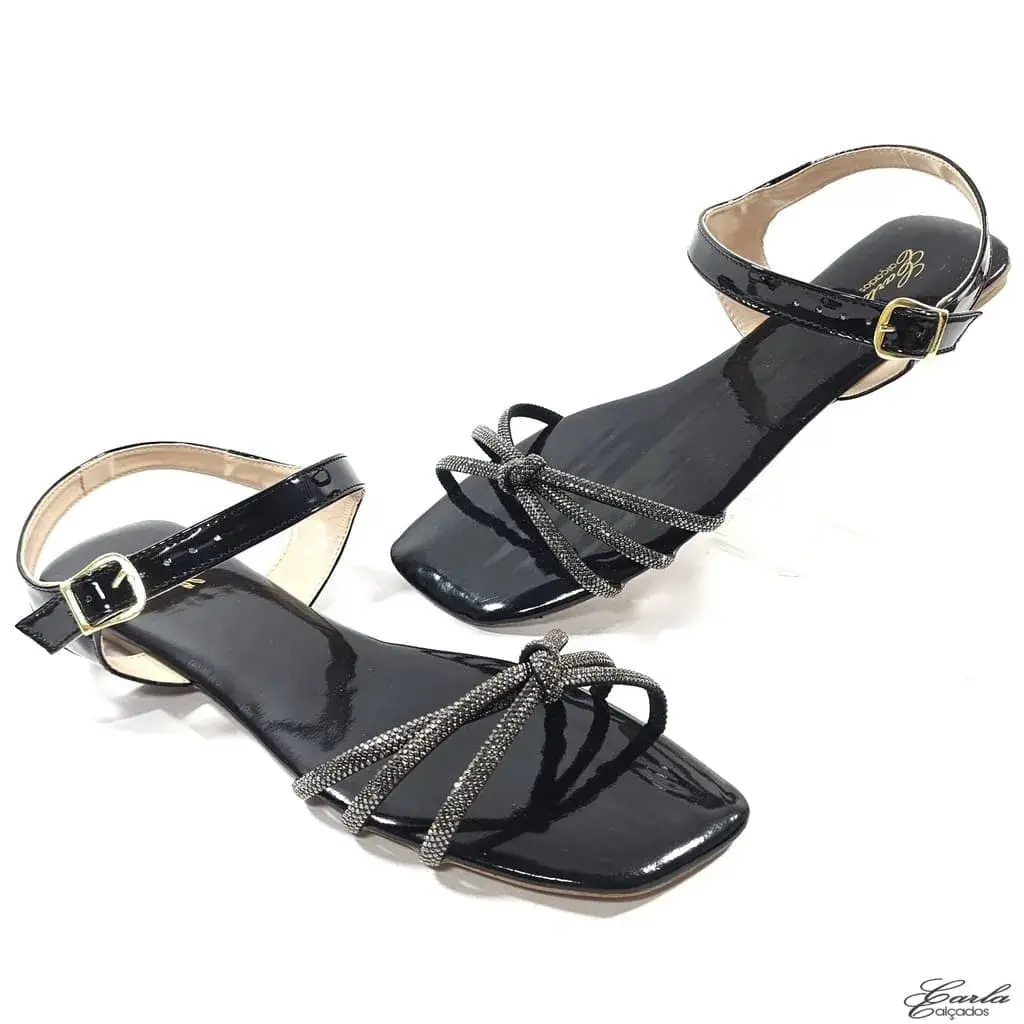 Rasteirinha Sandália Preta Verniz Strass Tamanho Especial Rasteirinha Sandália Preta Verniz Strass Tamanho Especial