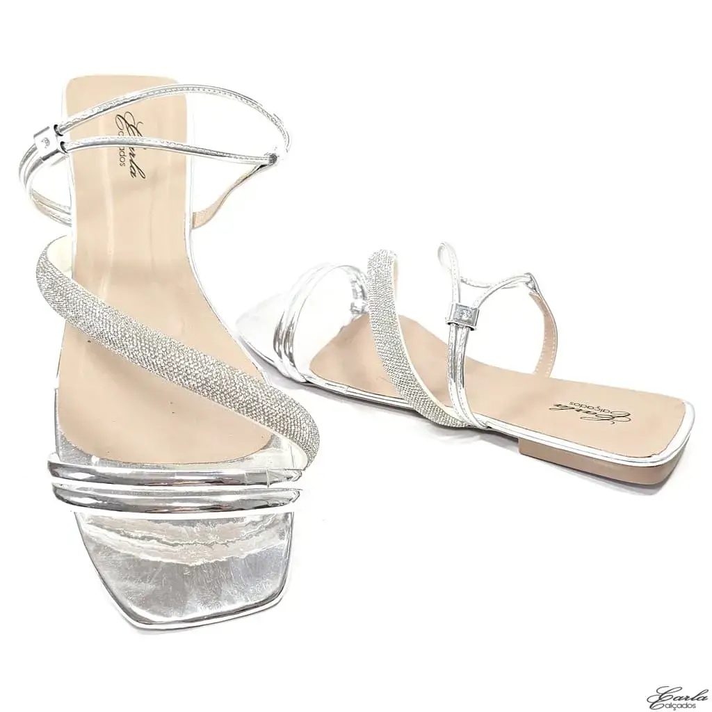 Rasteirinha Prata Strass Calce Fácil Tamanho Especial Rasteirinha Prata Strass Calce Fácil Tamanho Especial