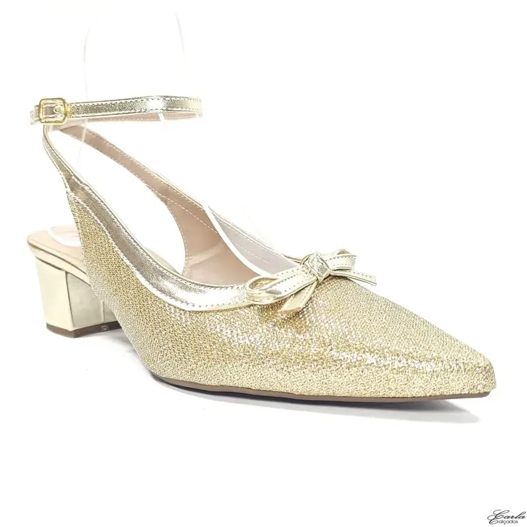 Scarpin Slingback 5cm Brilho Dourado Tamanho Especial Scarpin Slingback 5cm Brilho Dourado Tamanho Especial