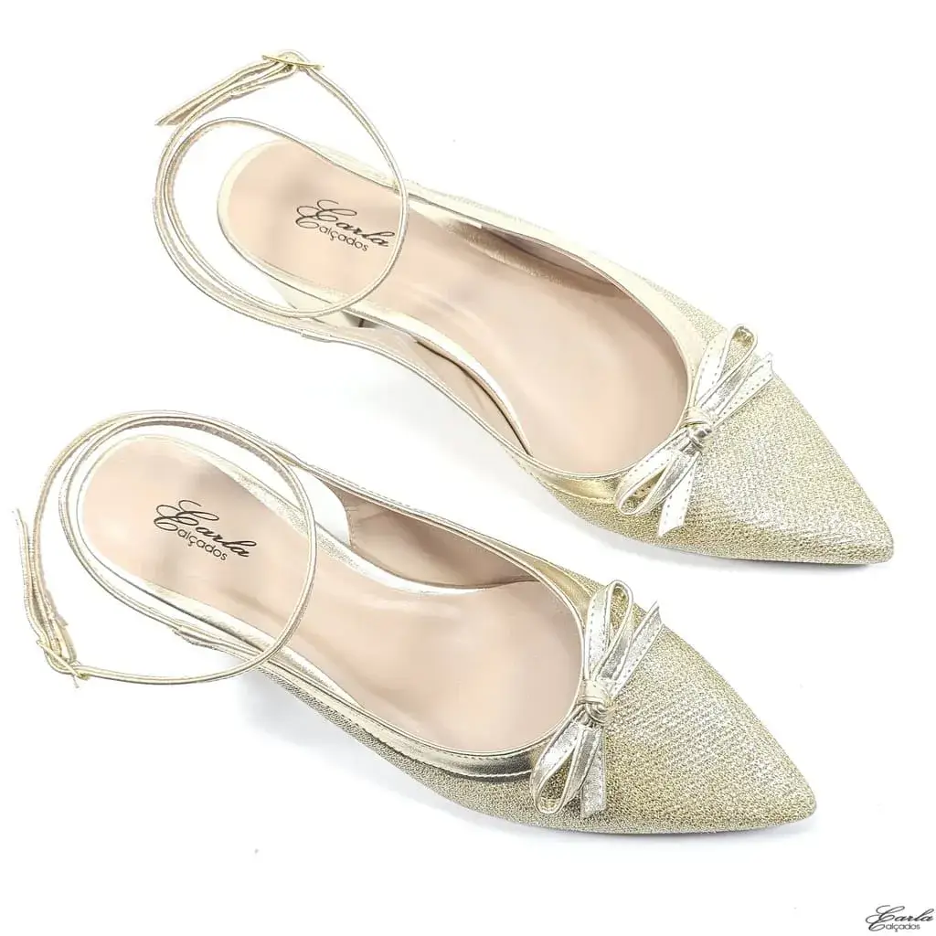 Scarpin Slingback 5cm Brilho Dourado Tamanho Especial Scarpin Slingback 5cm Brilho Dourado Tamanho Especial