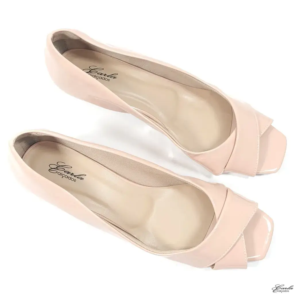 Peep Toe Salto Fino 5cm Verniz Nude Tamanho Especial Peep Toe Salto Fino 5cm Verniz Nude Tamanho Especial