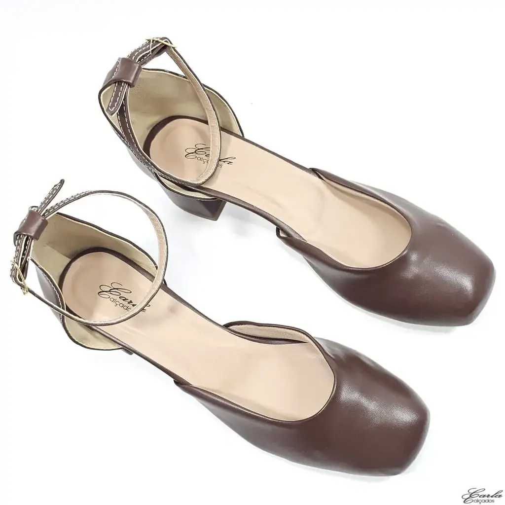 Scarpin 5cm Slingback Salomé Mocha Mousse Tamanho Especial Scarpin 5cm Slingback Salomé Mocha Mousse Tamanho Especial