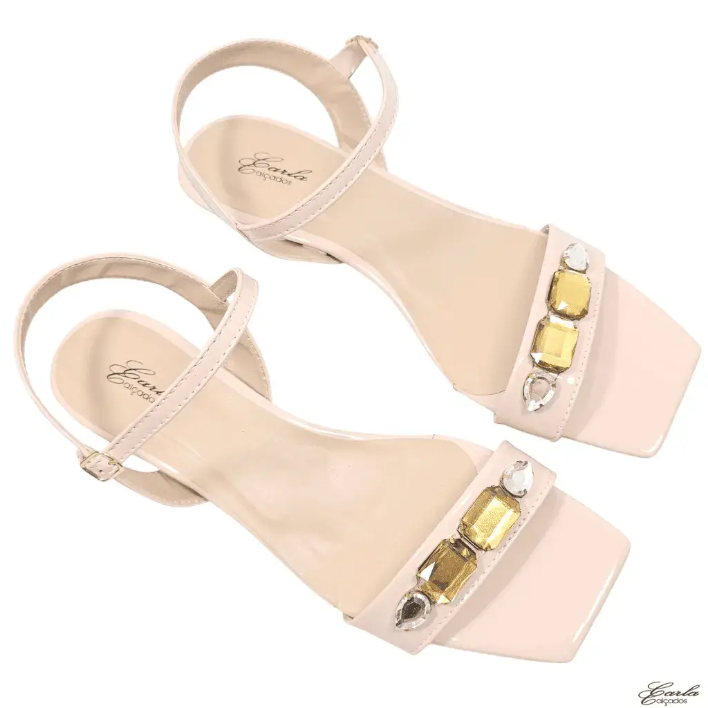 Sandália Tamanho Especial (19)