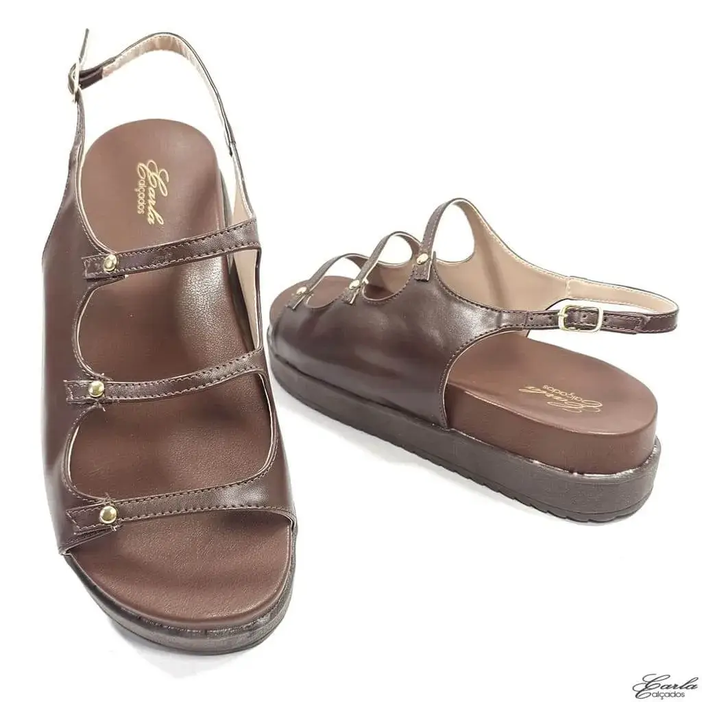 Papete Plataforma Mocha Mousse Tachas Tamanho Especial Papete Plataforma Mocha Mousse Tachas Tamanho Especial