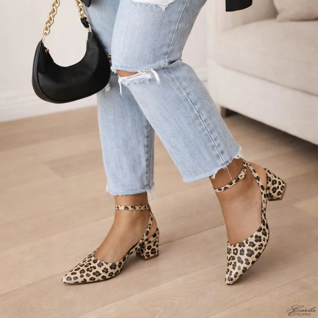 Scarpin Salto 5cm Slingback Animal Print Tamanho Especial