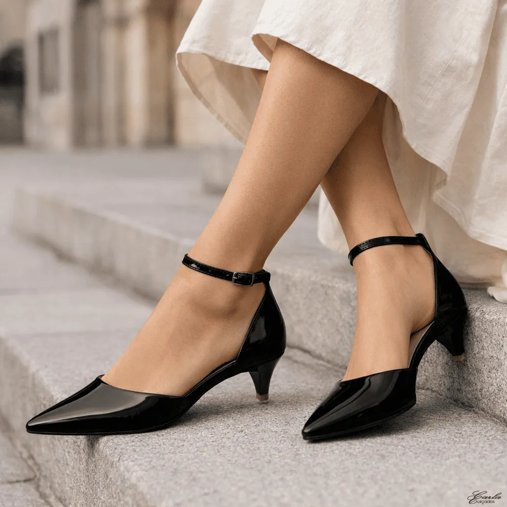 Scarpin Tamanho Especial Salto 5cm Preto 41 ao 44 Scarpin Tamanho Especial Salto 5cm Preto 41 ao 44