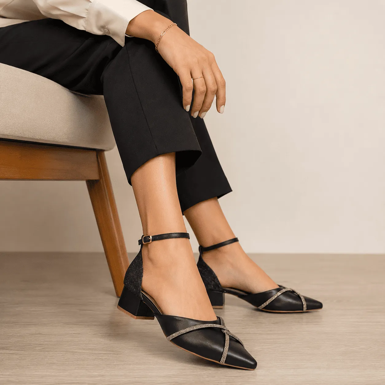 Scarpin Tamanho Especial Salto 3cm (63)