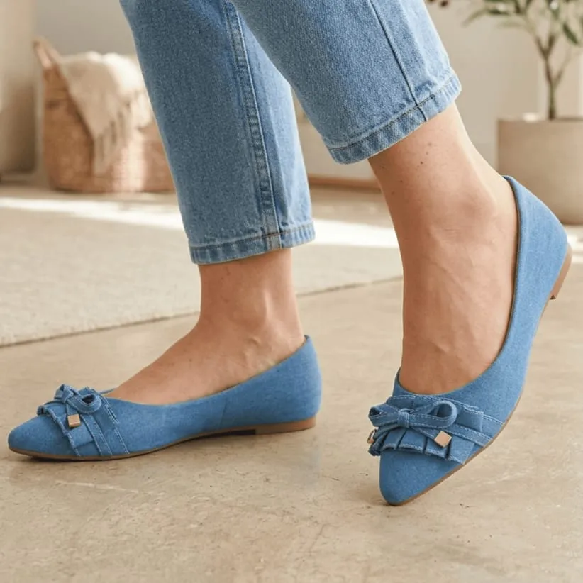 Sapatilha Tamanho Especial Jeans Bico Fino com Laço